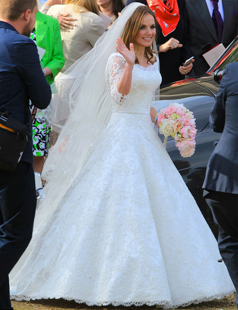 Phillipa-Lepley-Geri-Halliwell-Wedding-Dress-London-Designer