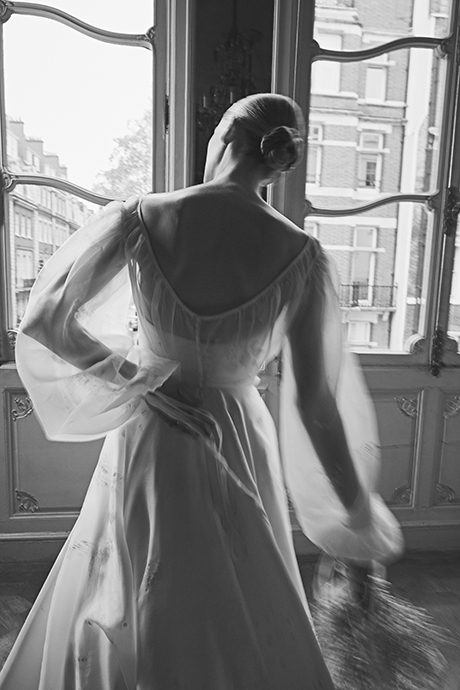 Phillipa-Lepley-Couture-Wedding-Dress-London-UK-Designer-Bespoke-Couture-Vienna-Wisteria-Organza-Ivory-Printed-Wisteria-Floral-Organza-Wedding-Gown-Billow-Sleeve