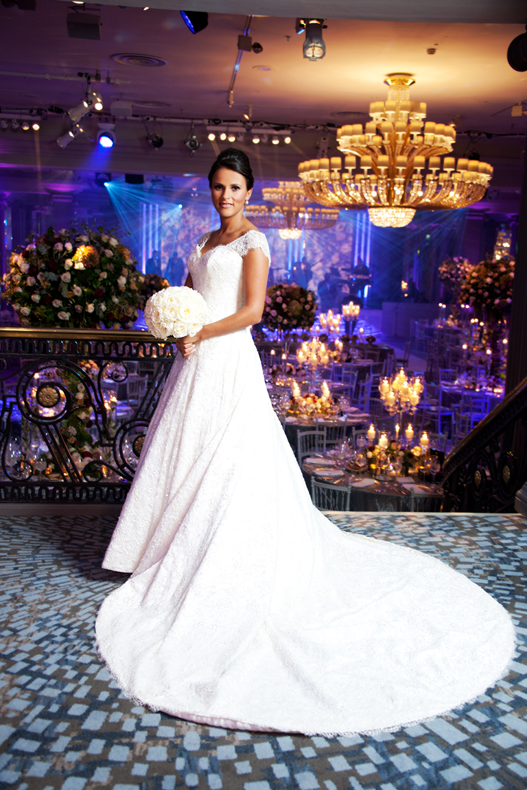 Phillipa-Lepley-Couture-Wedding-Dress-London-UK-French-Beaded-Lace-Wedding-Dress-Silk-Tulle-Veil-Corset-2