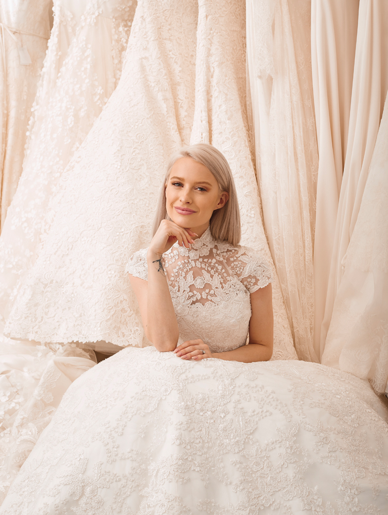 Phillipa-Lepley-Couture-Wedding-Dress-In-the-Frow-Wedding-Dress-Designer-London-Bepoke-Designer-Wedding-Dress-1