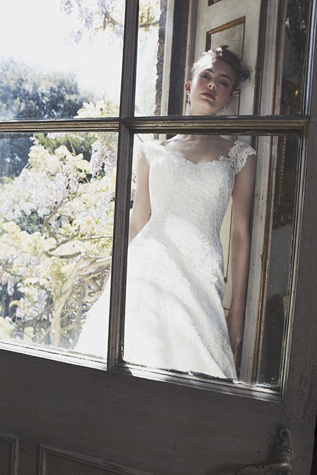 Phillipa-Lepley-Couture-Wedding-Dress-London-UK-Designer-Bespoke-Couture-Baby-Olinda-Briar-Roses-French-Lace-Wedding-Gown-Long-Train-Corset 460 X 490