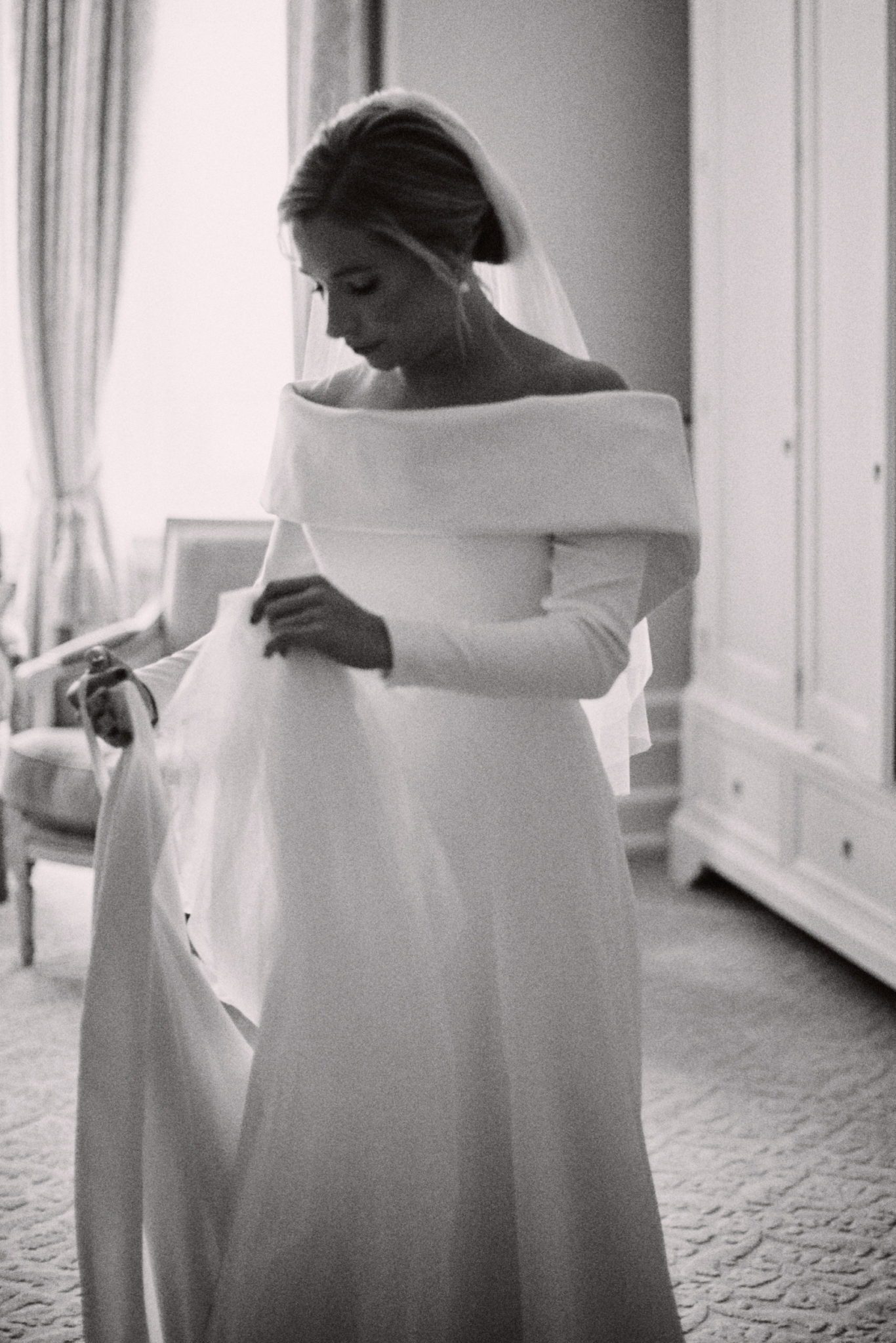 Phillipa Lepley Couture Wedding Dress London British Wedding Dress Designer London Bespoke Silk Crepe Wedding Dress