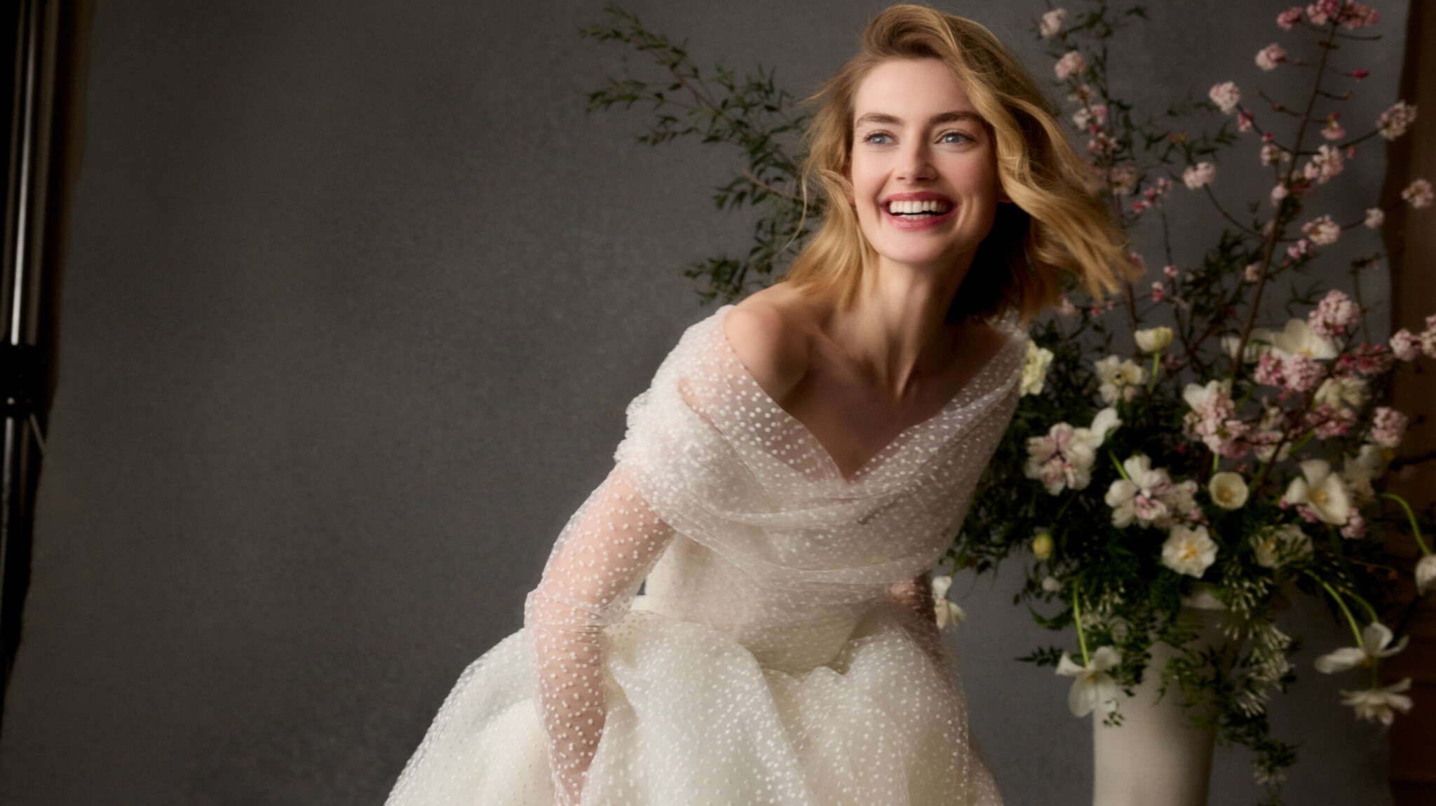 Phillipa_Lepley_Couture_Designer_Top_Tips_On_How_To_Choose_A_Wedding_Dress