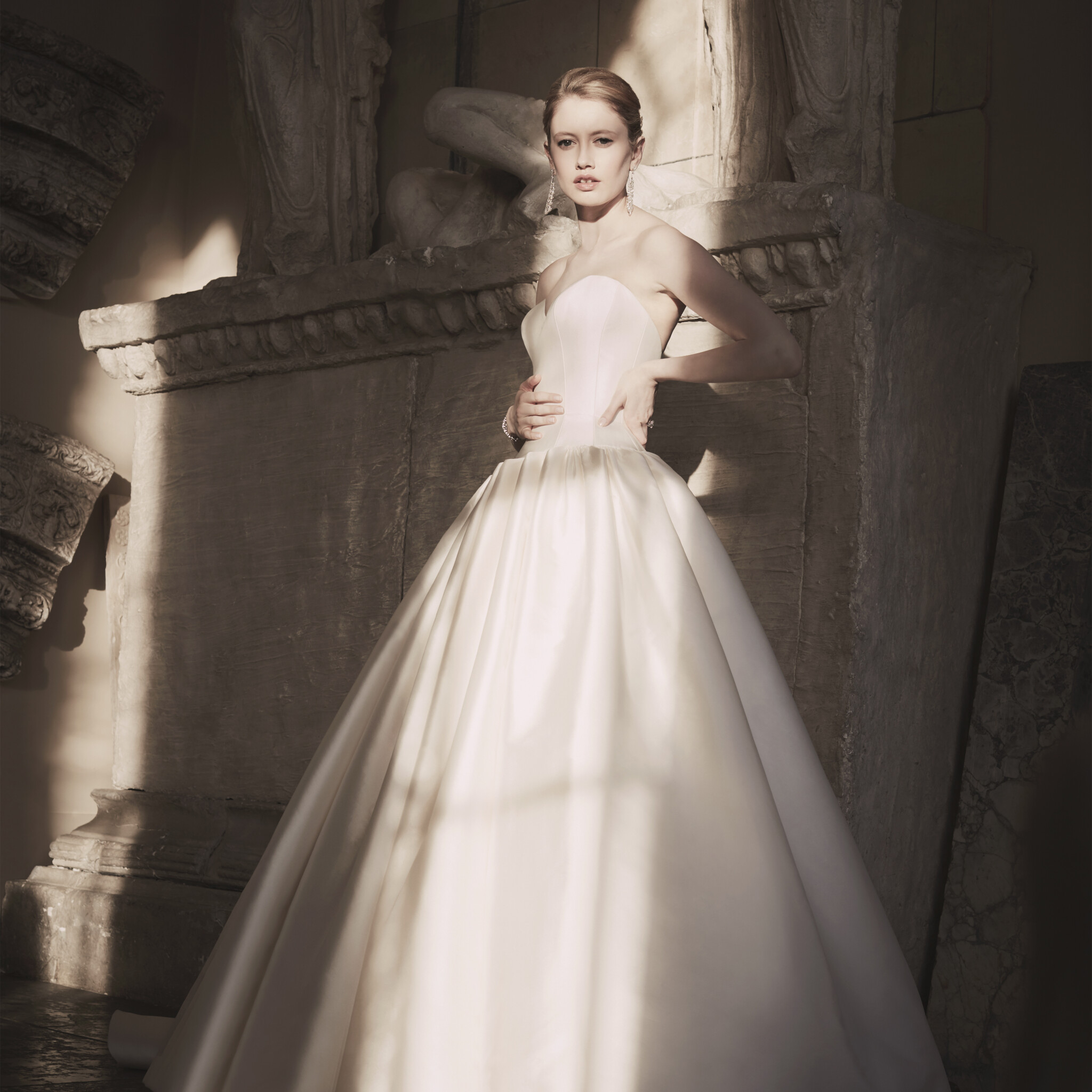 Phillipa-Lepley-Couture-Wedding-Dress-Nude-Lauren-Zibeline