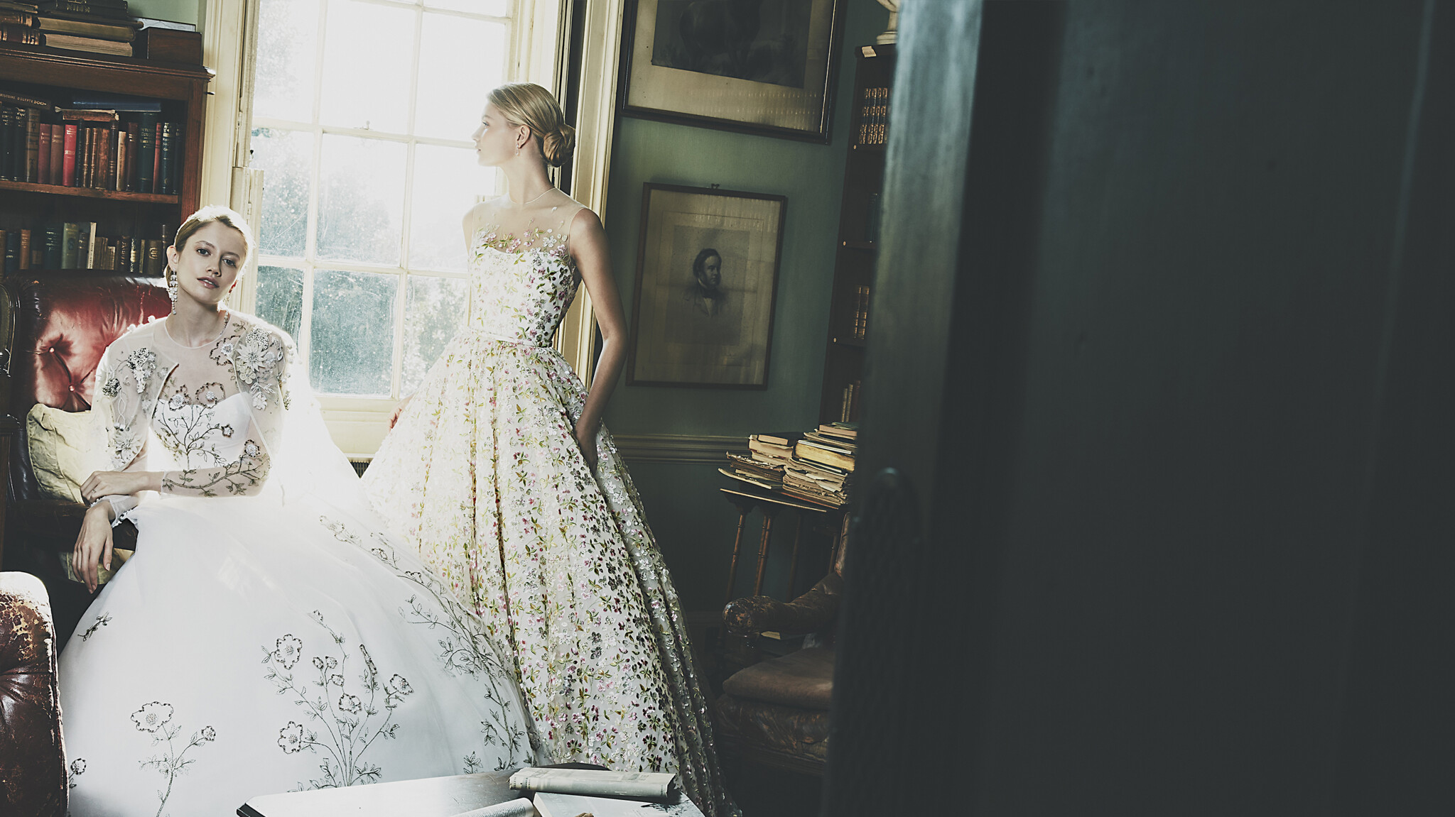 Phillipa-Lepley-Couture-Wedding-Dress-Toulouse-Japanese-Anenome-Toulouse-Fairytale