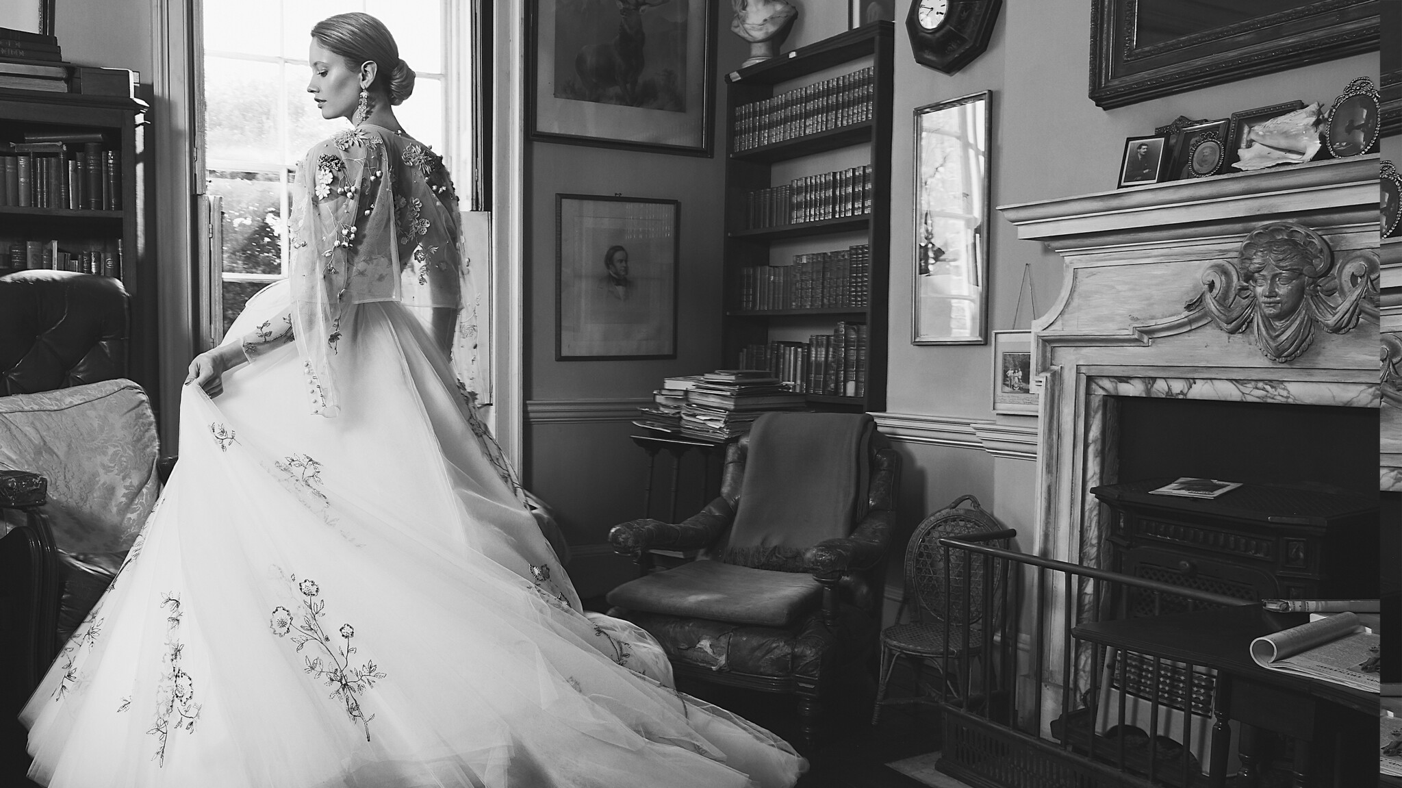 Phillipa-Lepley-Couture-Wedding-Dress-Toulouse-Japanese-Anenome-Tulle-Embroidered-Ballgown
