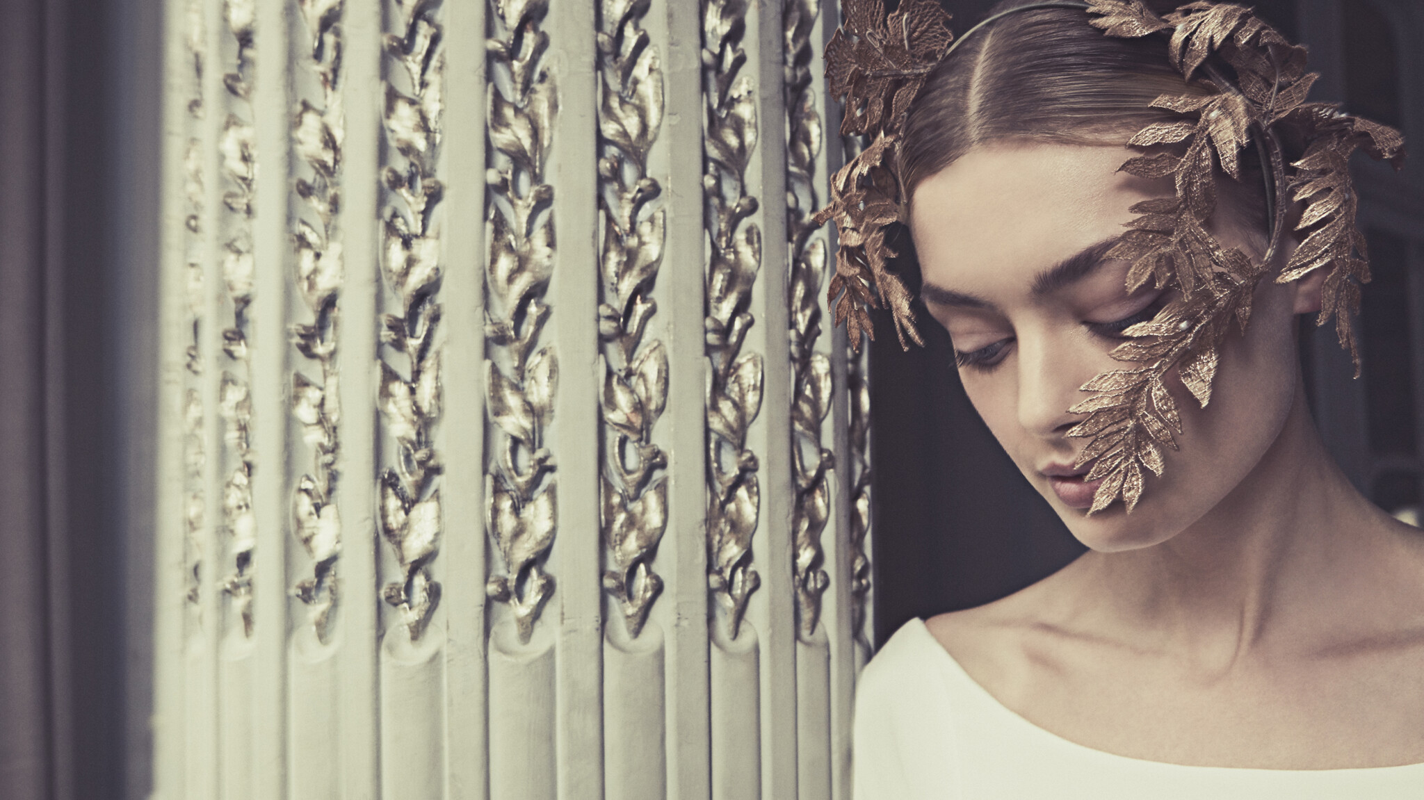 -Phillipa-Lepley-Couture-Wedding-Dress-London-UK-Designer-Bespoke-Couture-Auteil-Crepe