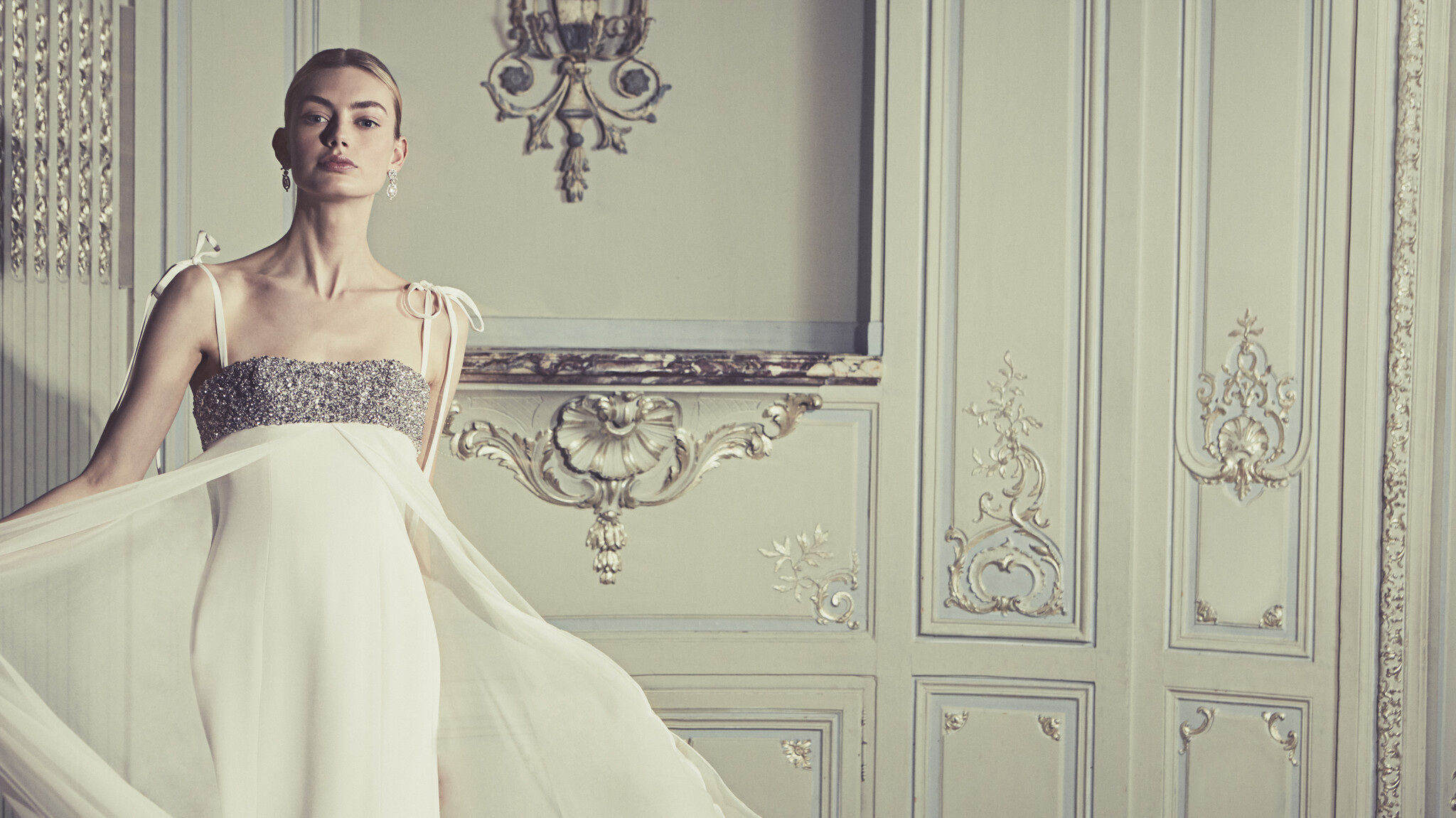Phillipa-Lepley-Couture-Wedding-Dress-London-UK-Designer-Bespoke-Couture-Claudette-Rocks-