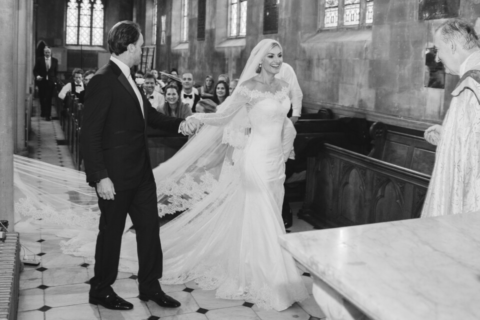 Phillipa-Lepley-Couture-Wedding-Dress-Real-Bride-Chantilly-Lace