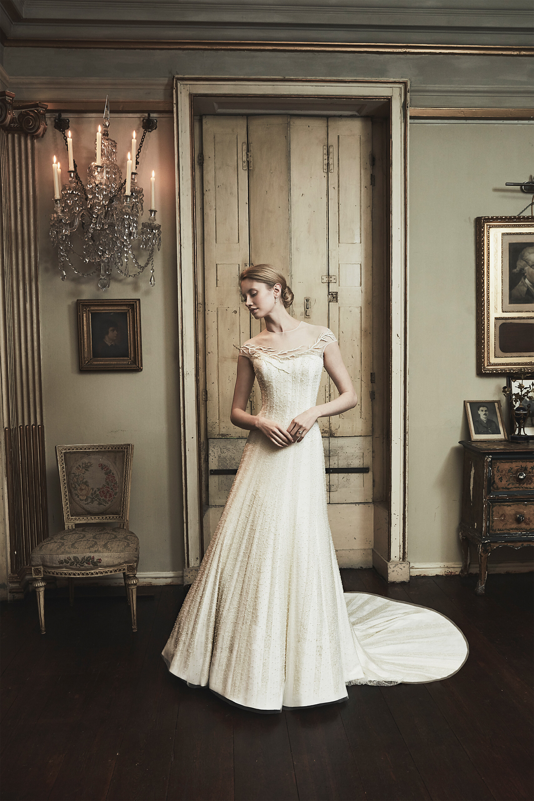 Phillipa-Lepley-Couture-Wedding-Dress-Venice-Love-Branches-Beaded-Embroidered