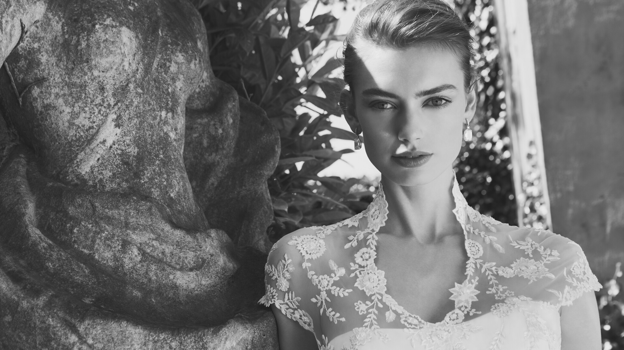 -Phillipa-Lepley-Couture-Wedding-Dress-Vienna-Classic-Woodland-Flowers-Lace-Open-Neckline 2