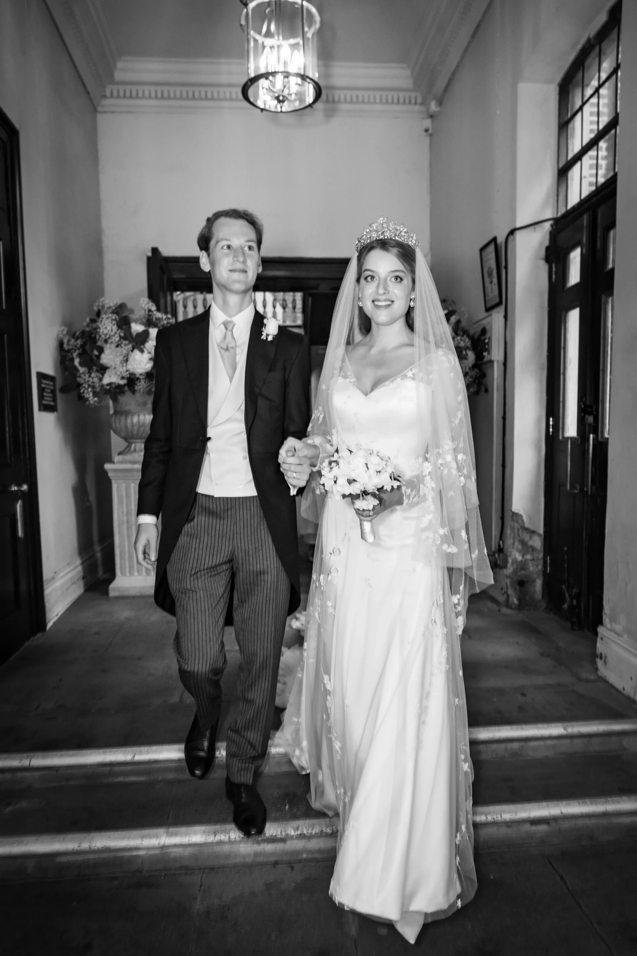 Phillipa-Lepley-Couture-Flora-Oglivy-Vesterberg-Royal-Real-Bride