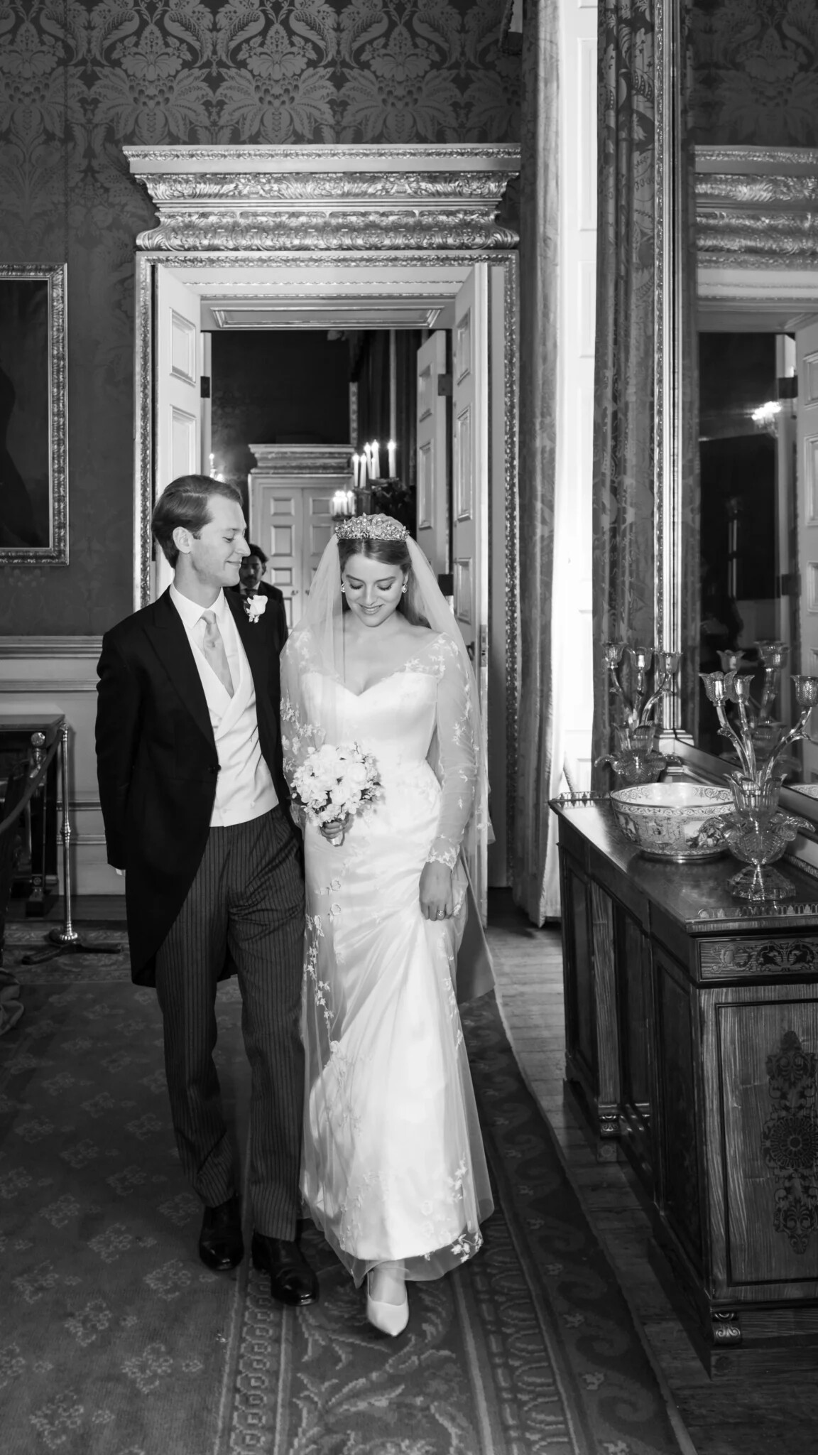 Phillipa Lepley Couture Flora Oglivy Vesterberg Royal Real Bride