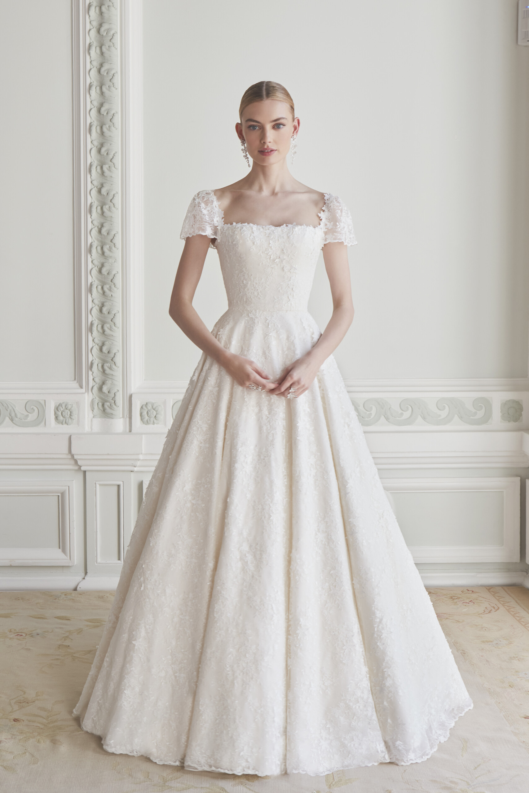 Phillipa-Lepley-Couture-Wedding-Dress-Vienna-Jasmine-Ivy