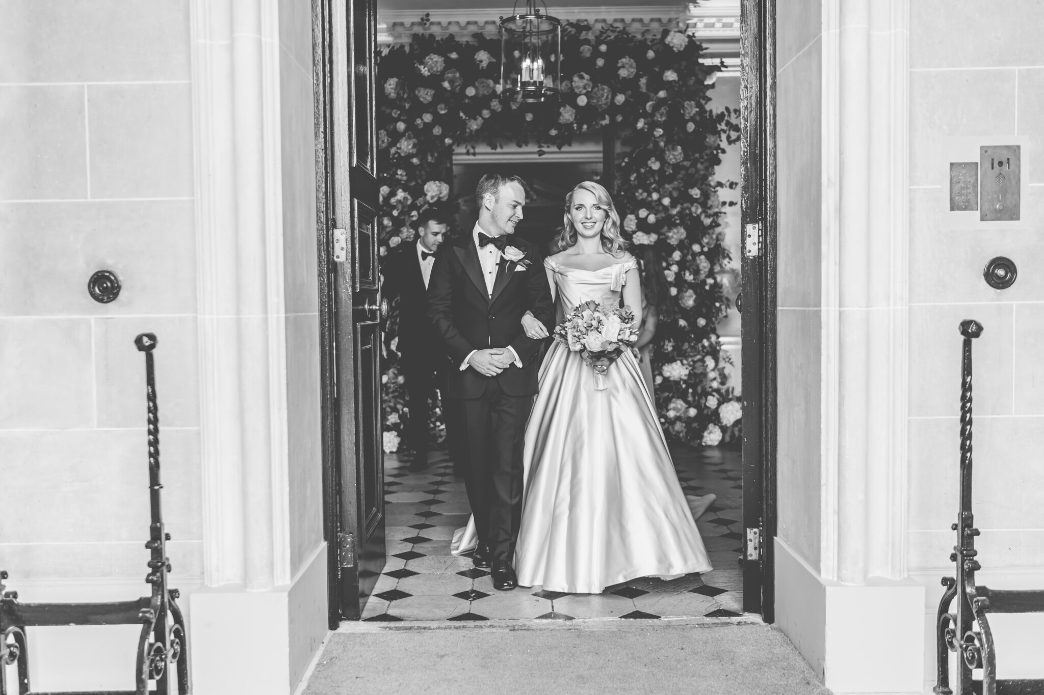 Phillipa_Lepley_Couture_Real_Bride_Rebecca_Duchess_Satin_Off_The_Shoulder_Neckline_Tied_With_Bow_2
