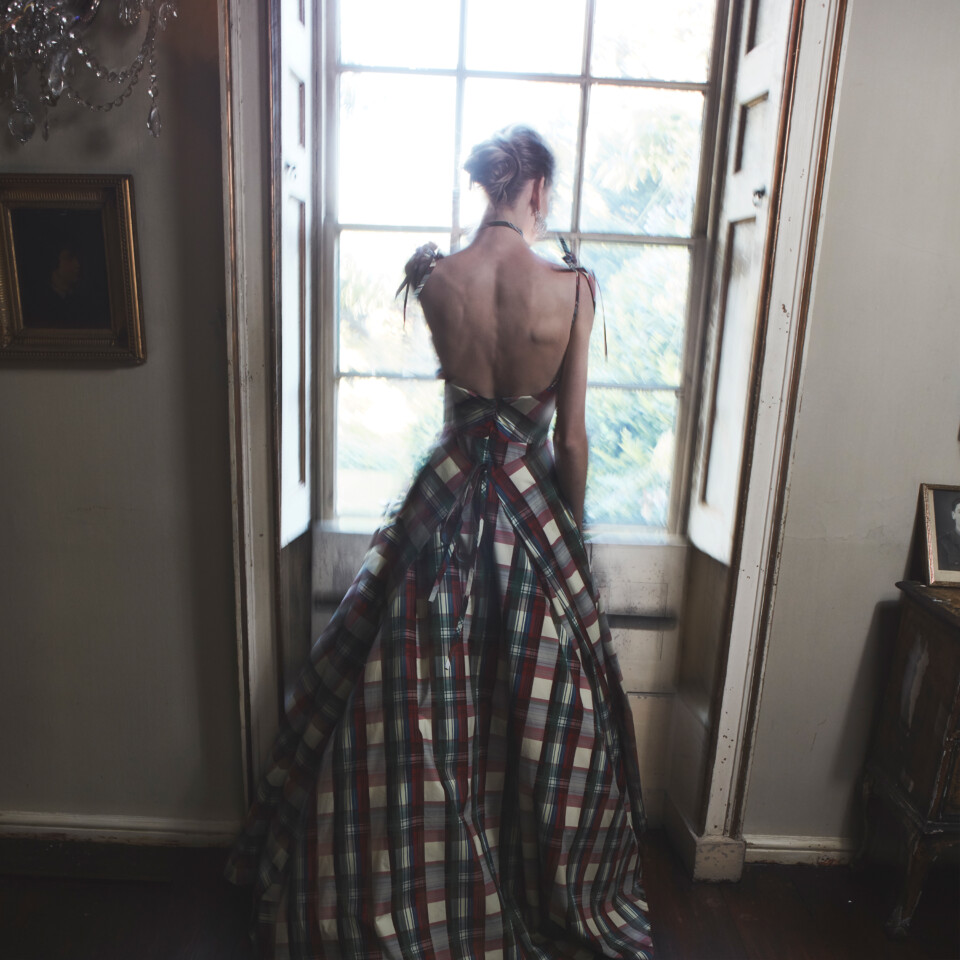 Phillipa-Lepley-Couture-Wedding-Dress-Bespoke-Eveningwear-Tartan-Tied-Back