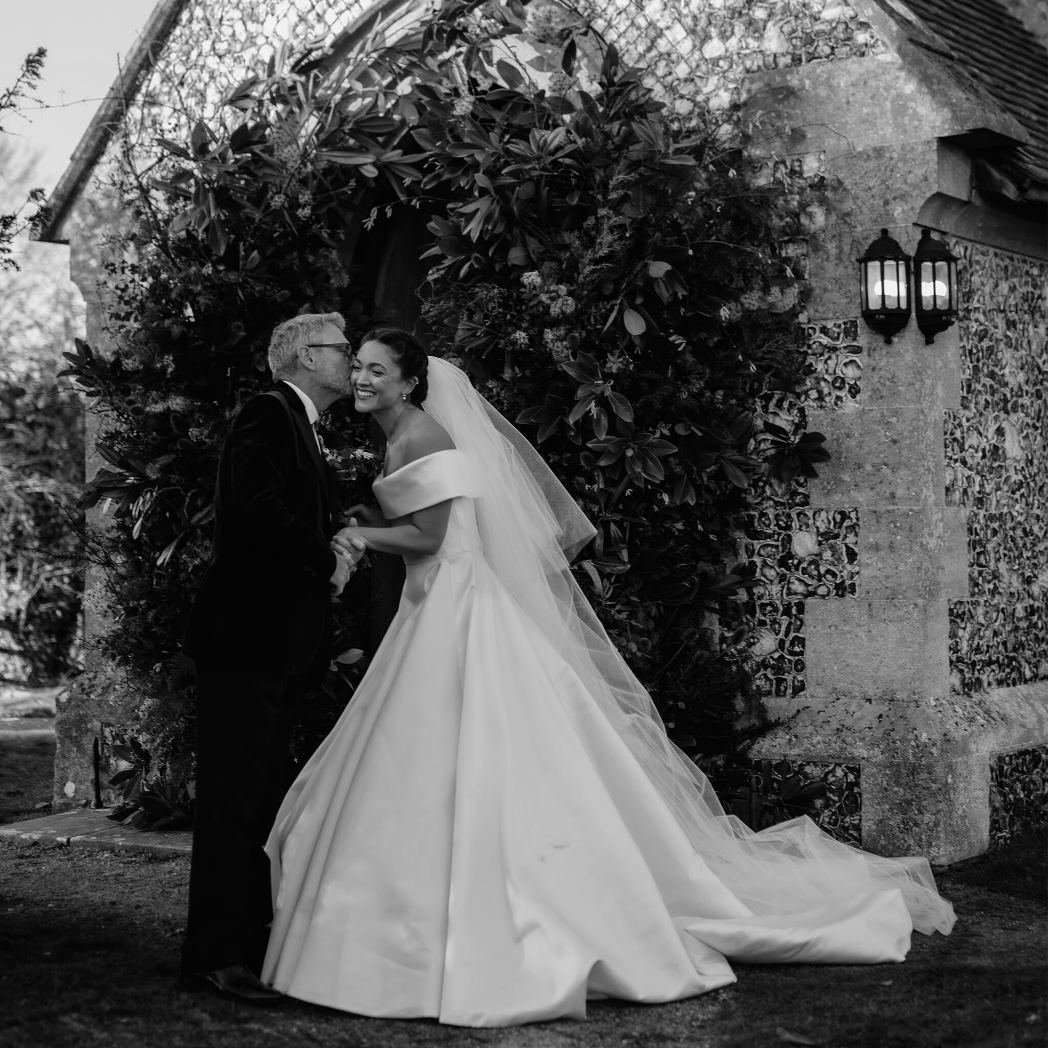 Phillipa_Lepley_Bride_Chloe