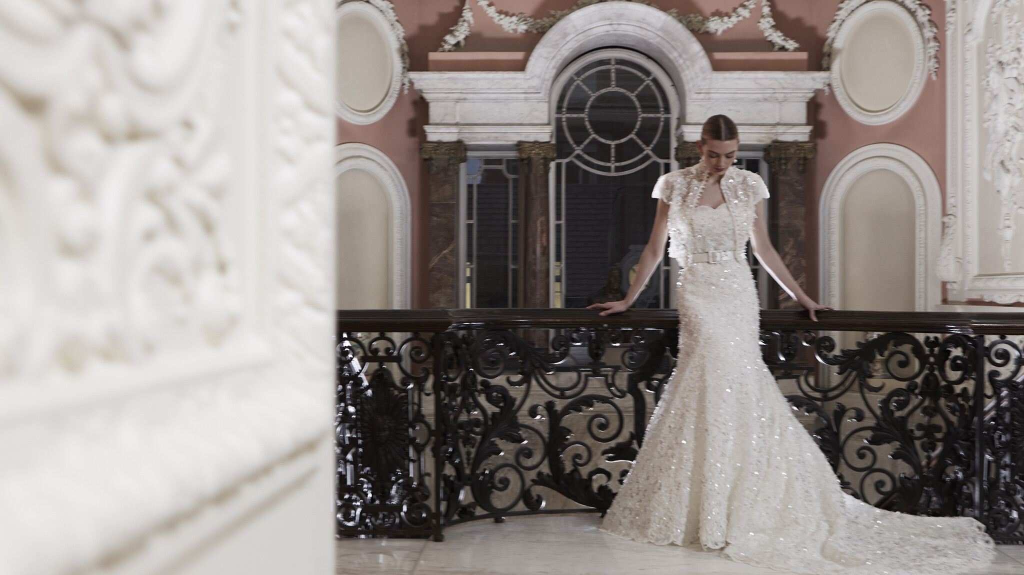 Phillipa-Lepley-Couture-Wedding-Dress-Pivoine-Lace-Muse
