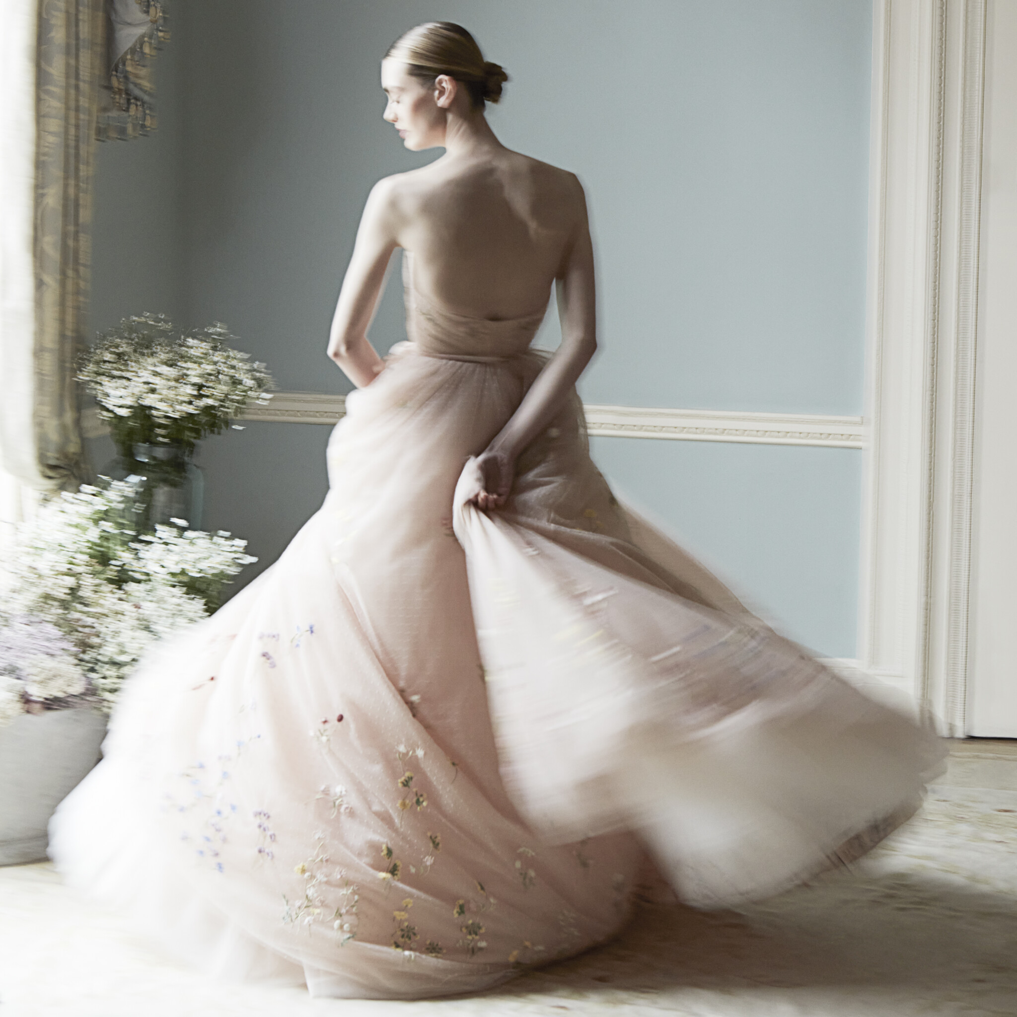 Phillipa-Lepley-Couture-Eveningwear-The-Meadow-Corset-And-Skirt