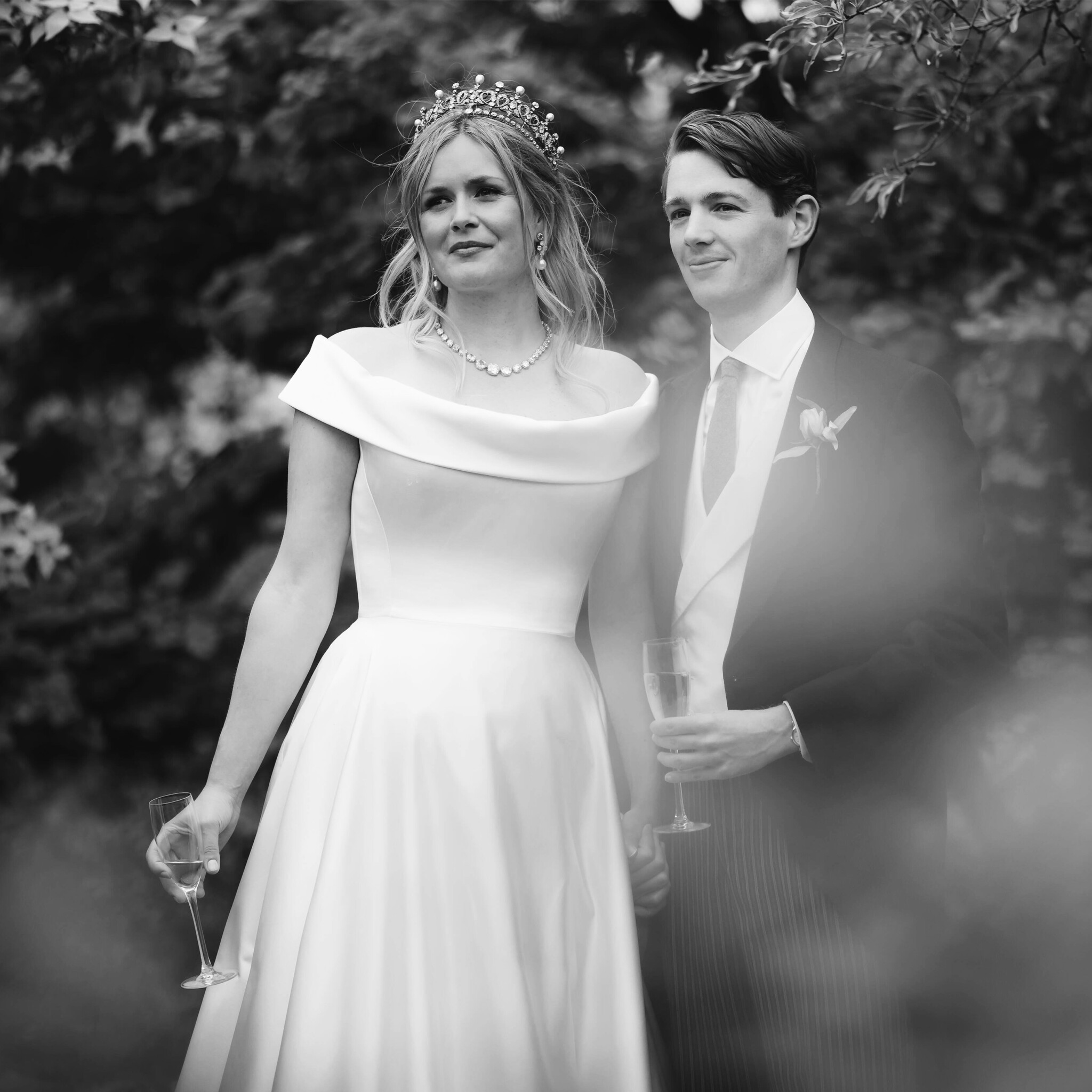 Phillipa-Lepley-Bride-Sasha-01
