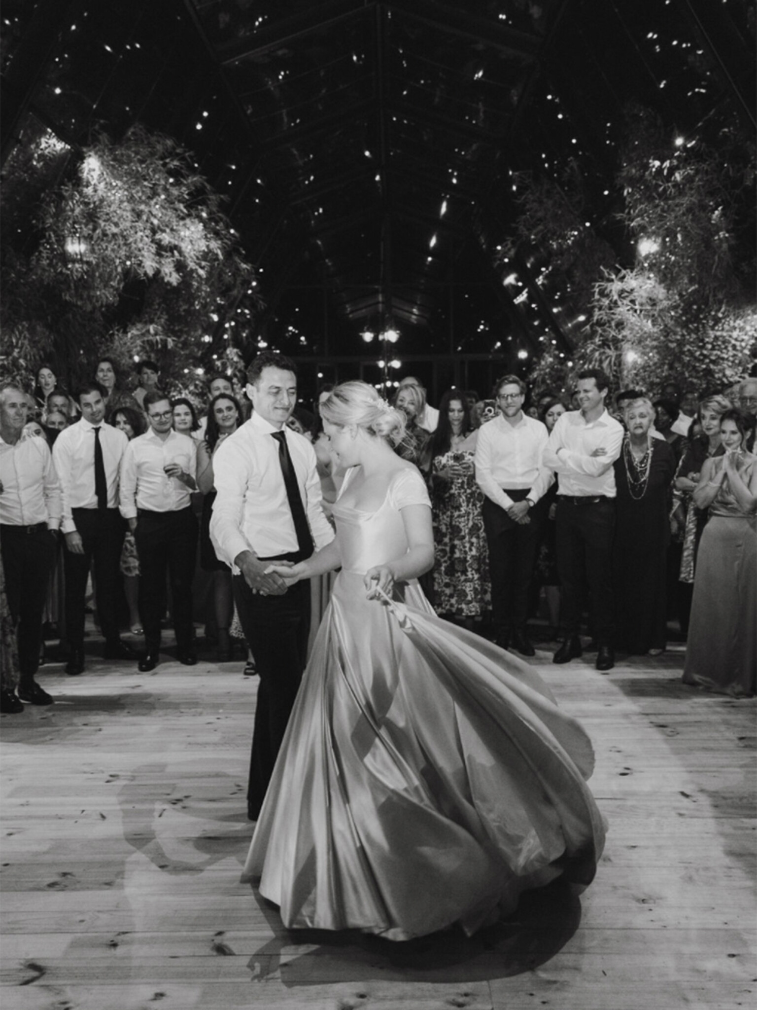 Phillipa Lepley Bride Caroline De Chastelain
