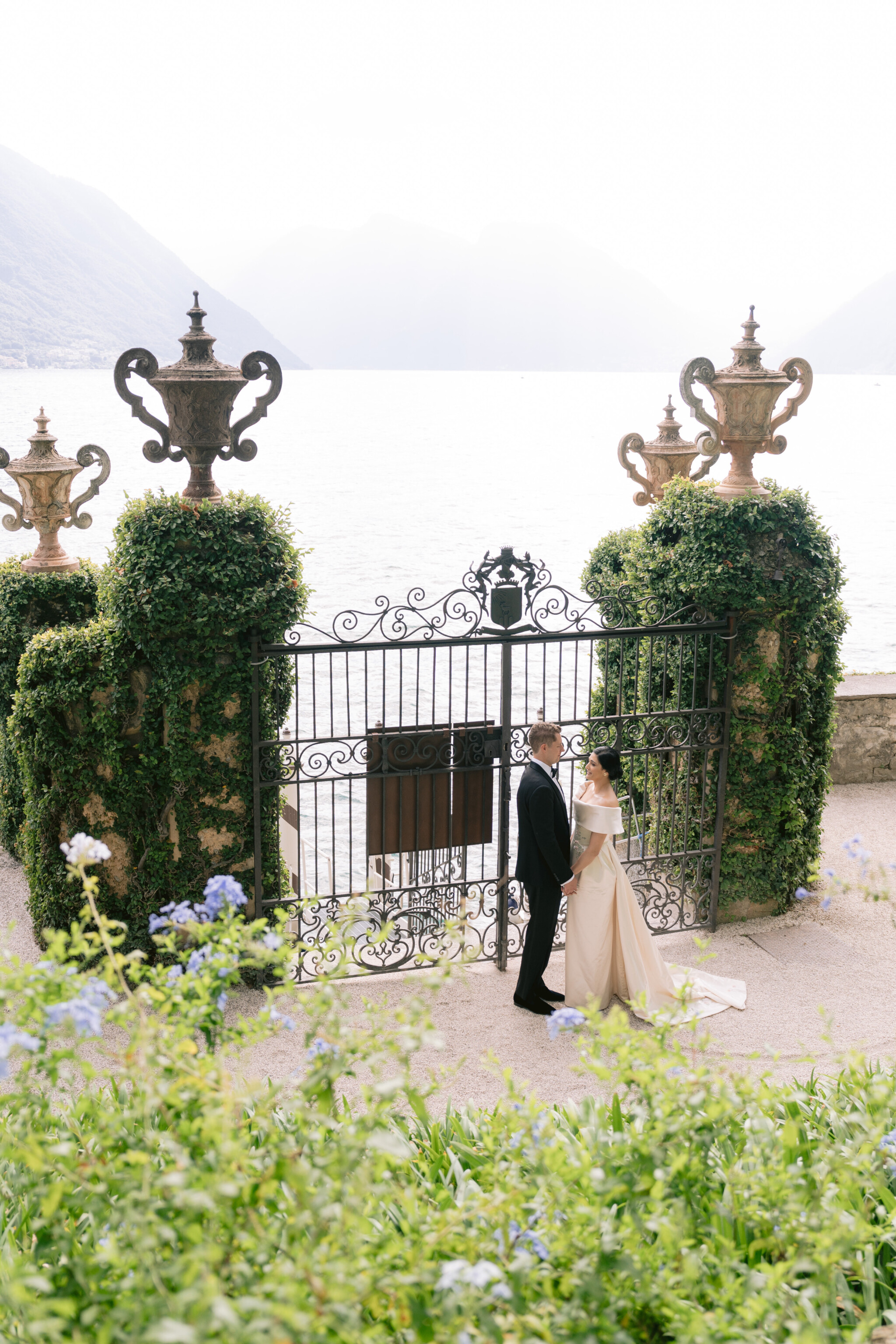 Phillipa_Lepley_Destination_Wedding_Couture_Wedding_Dress