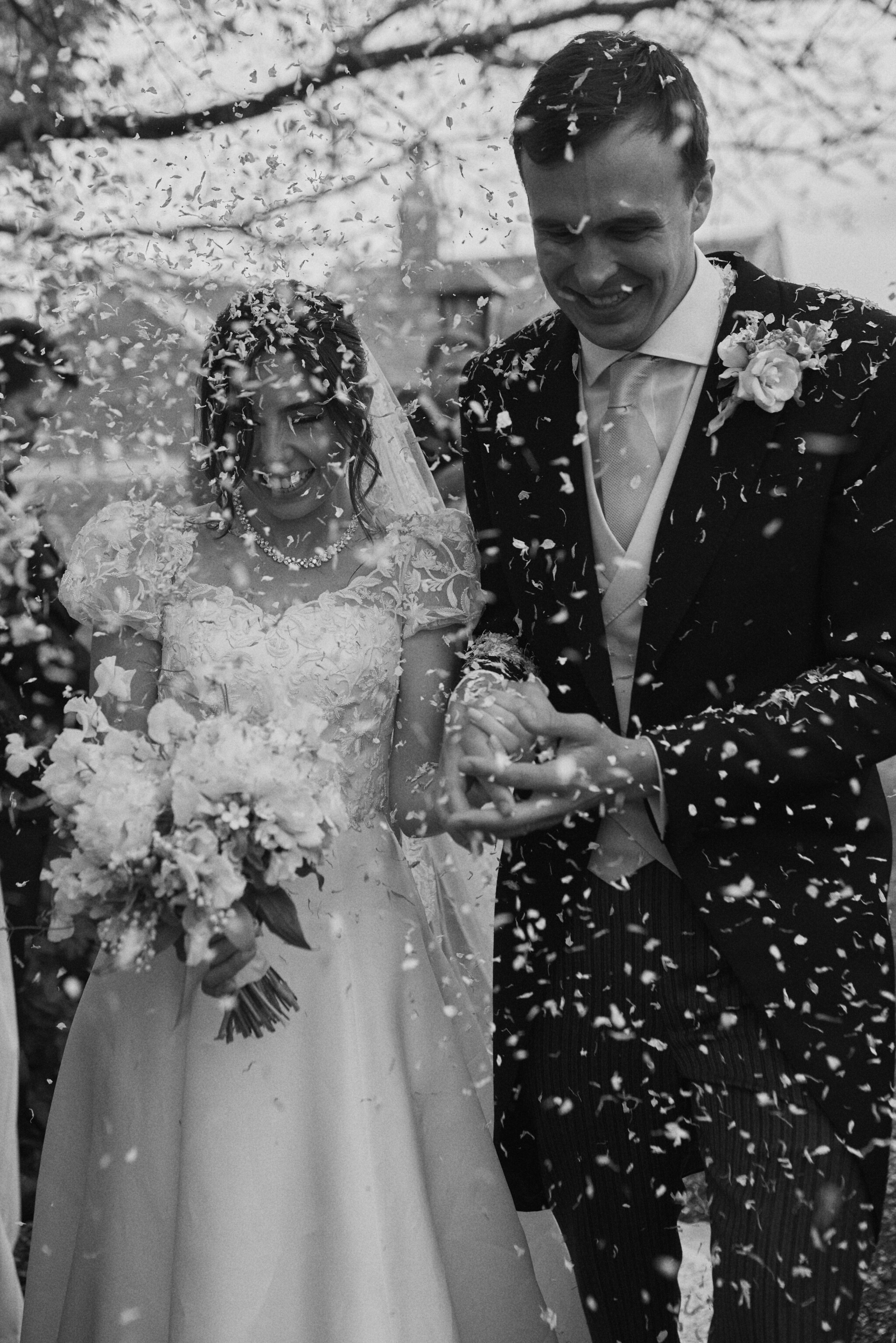 Phillipa_Lepley_Bride_Katya_Bespoke_Hand_Embroidered_Puff_Sleeve_V_Neck_Wedding_Dress