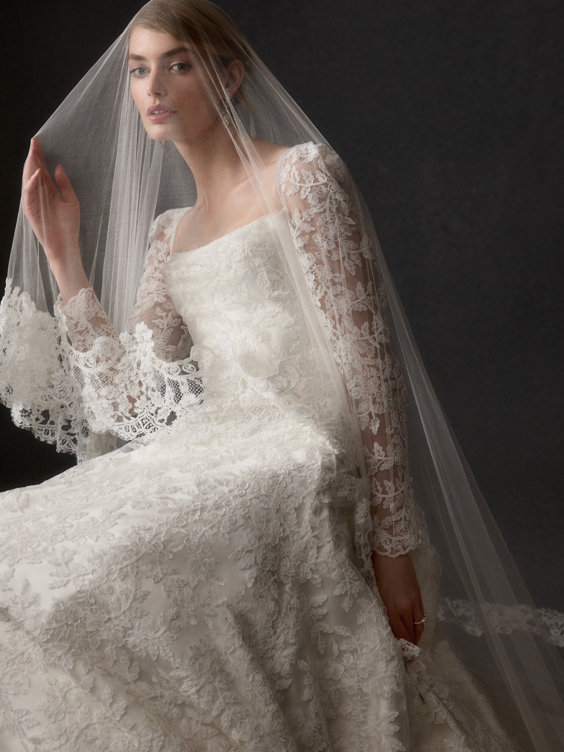 Phillipa_Lepley_Couture_Wedding_Dress_Radiance_Collection_Apple_And_Oak_Tied_Back