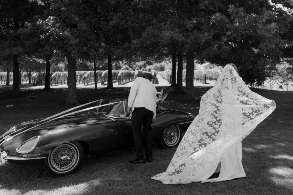 Phillipa_Lepley_Bride_Jessica_Belle_Bespoke_All_Over_Lace_Veil