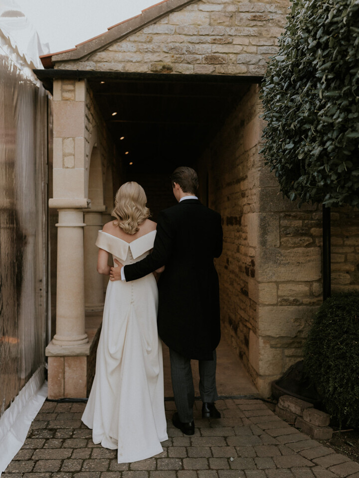 Phillipa Lepley bride Pollyanna Modern Slim Crepe Couture Wedding Dress With Satin Collar Hand Embroidered Veil