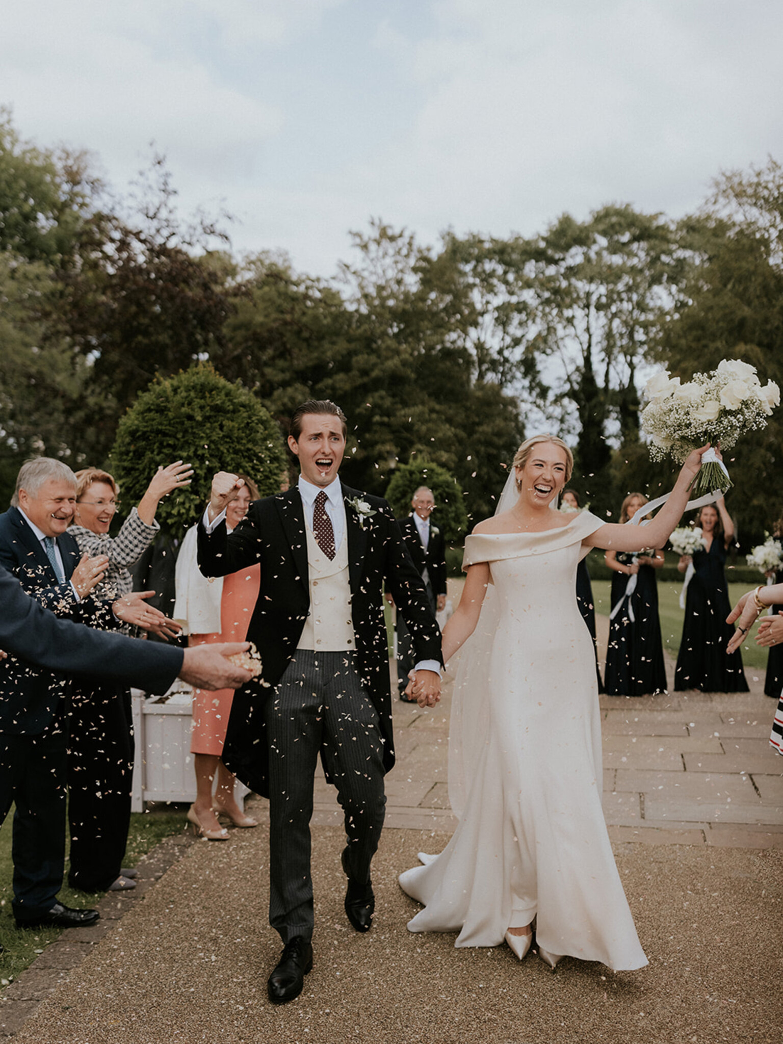 Phillipa Lepley bride Pollyanna Modern Slim Crepe Couture Wedding Dress With Satin Collar Hand Embroidered Veil