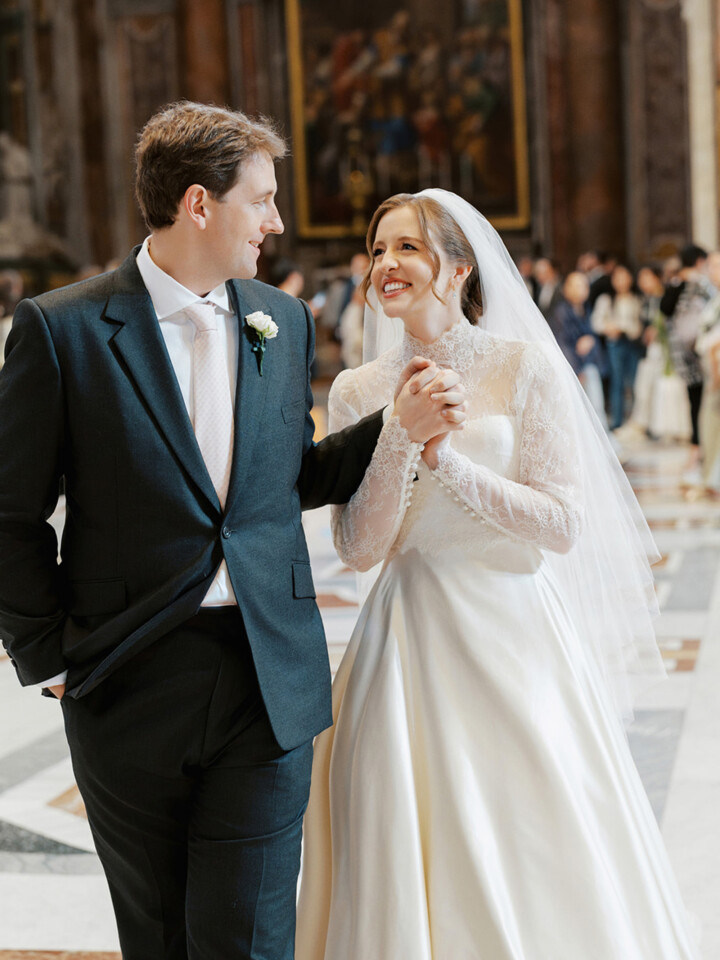 Phillipa Lepley bride Taylor | Phillipa Lepley