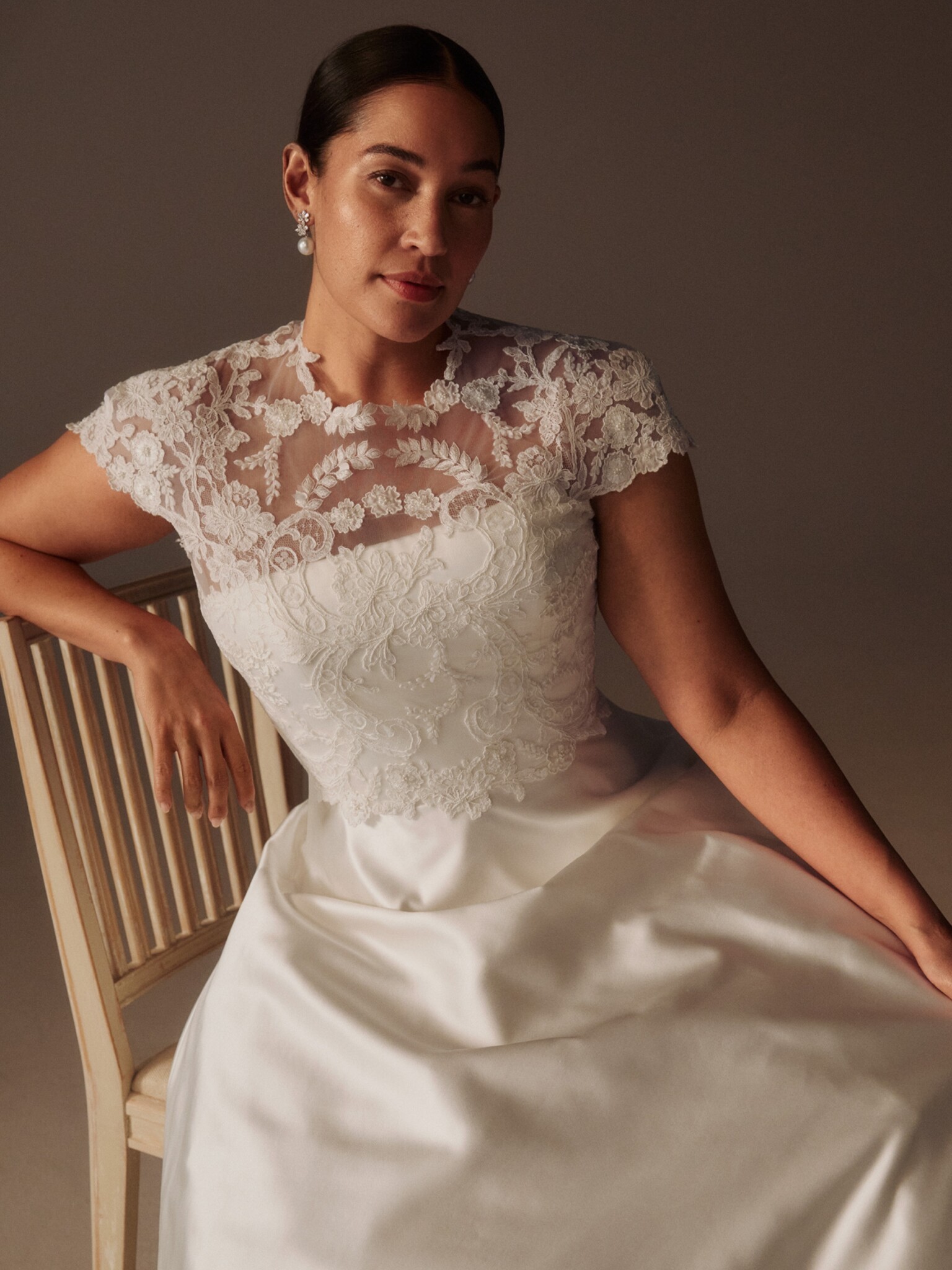 Red Lace Philippa