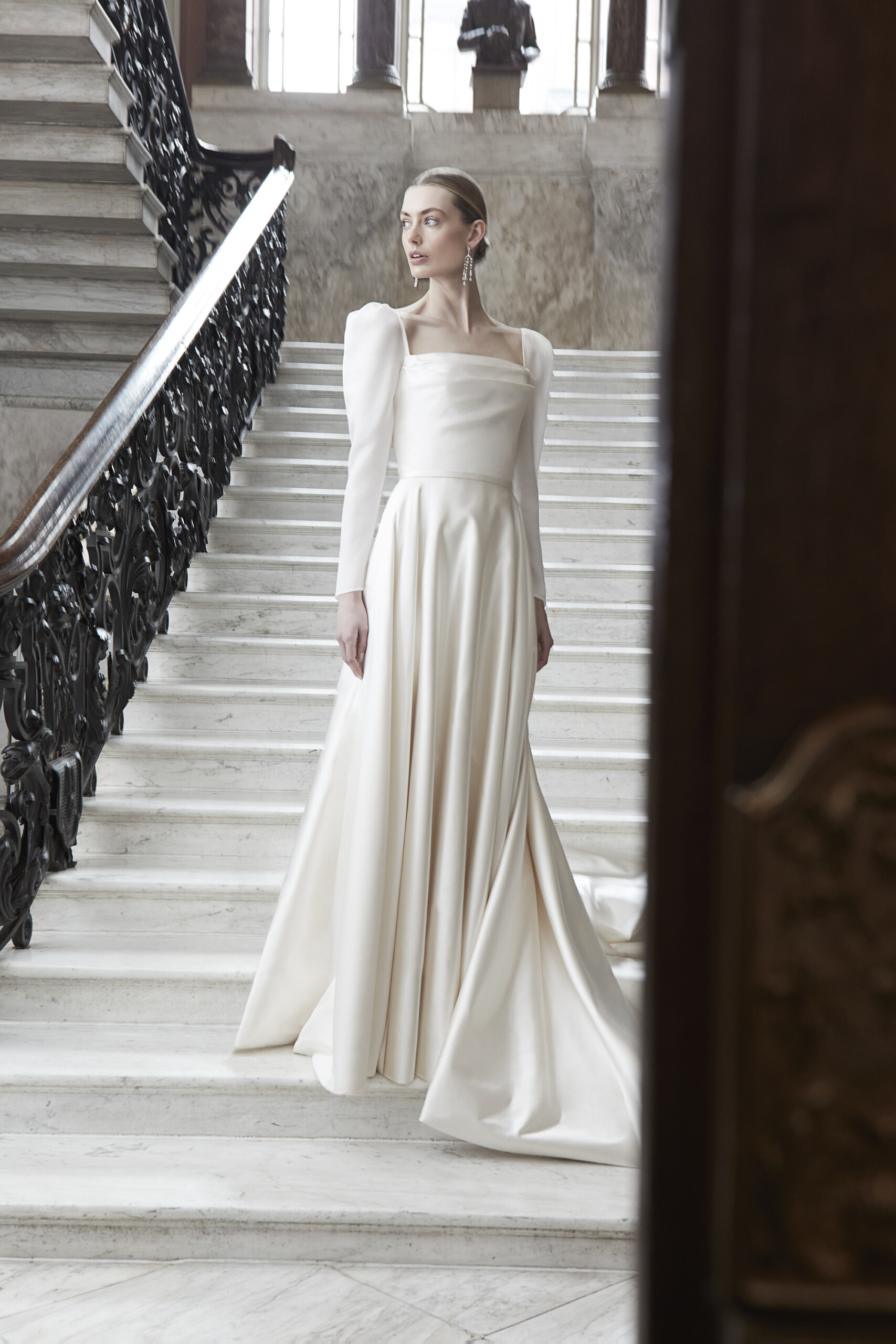 Phillipa-Lepley-Couture-Wedding-Dress-Christobal-1