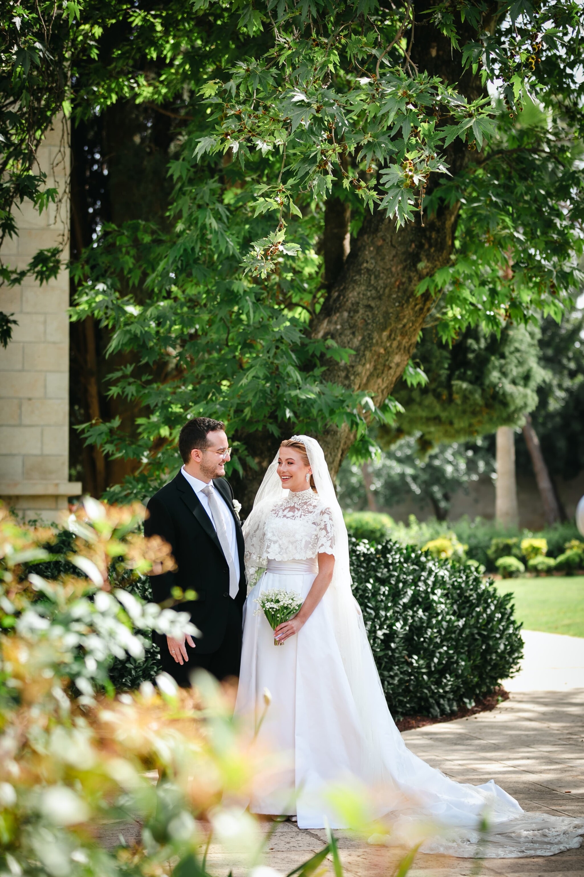 Princess_Aisha_bint_Faisal_of_Jordan_Wears_Bespoke_Phillipa_Lepley_Wedding_Dress_ for_Jordanian_Royal_Wedding