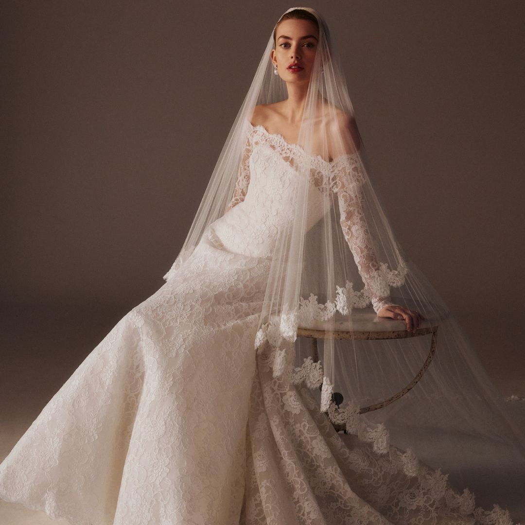 Phillipa_Lepley_Couture_Wedding_Dress_Grace_Collection_Verona_Clematis