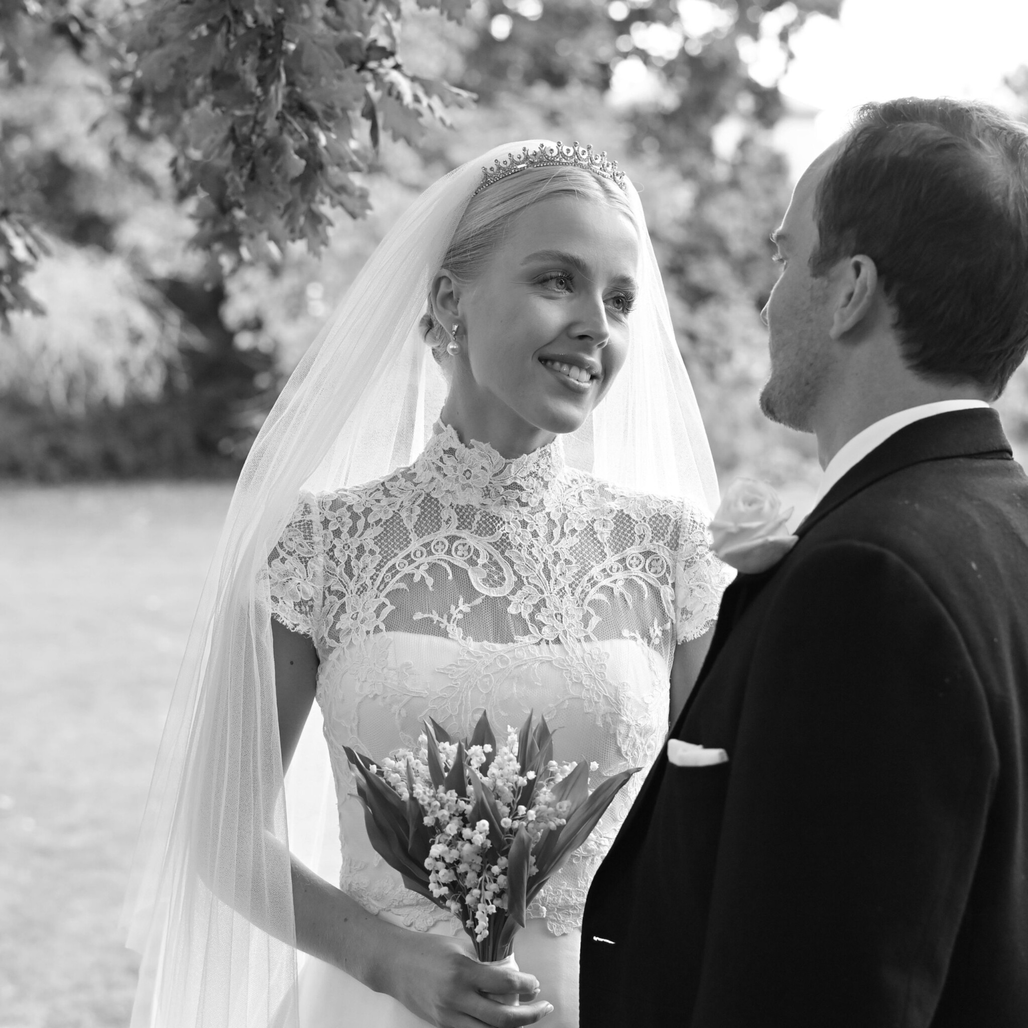 Phillipa_Lepley_Bride_Amelia_Strapless_Satin_Wedding_Dress_With_Detachable_Lace_High_Neck_Top_And_Silk_Tulle_Veil_London_City_Wedding