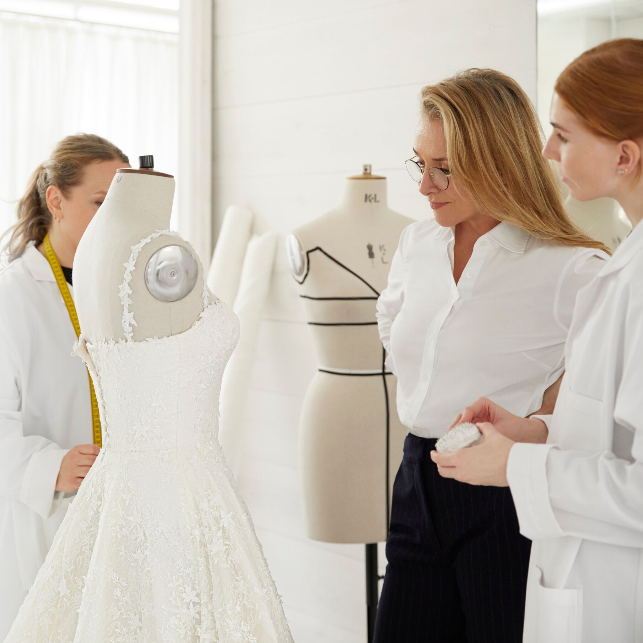 Phillipa_Lepley_Bespoke_Wedding_Dress_Design_Couture_Atelier