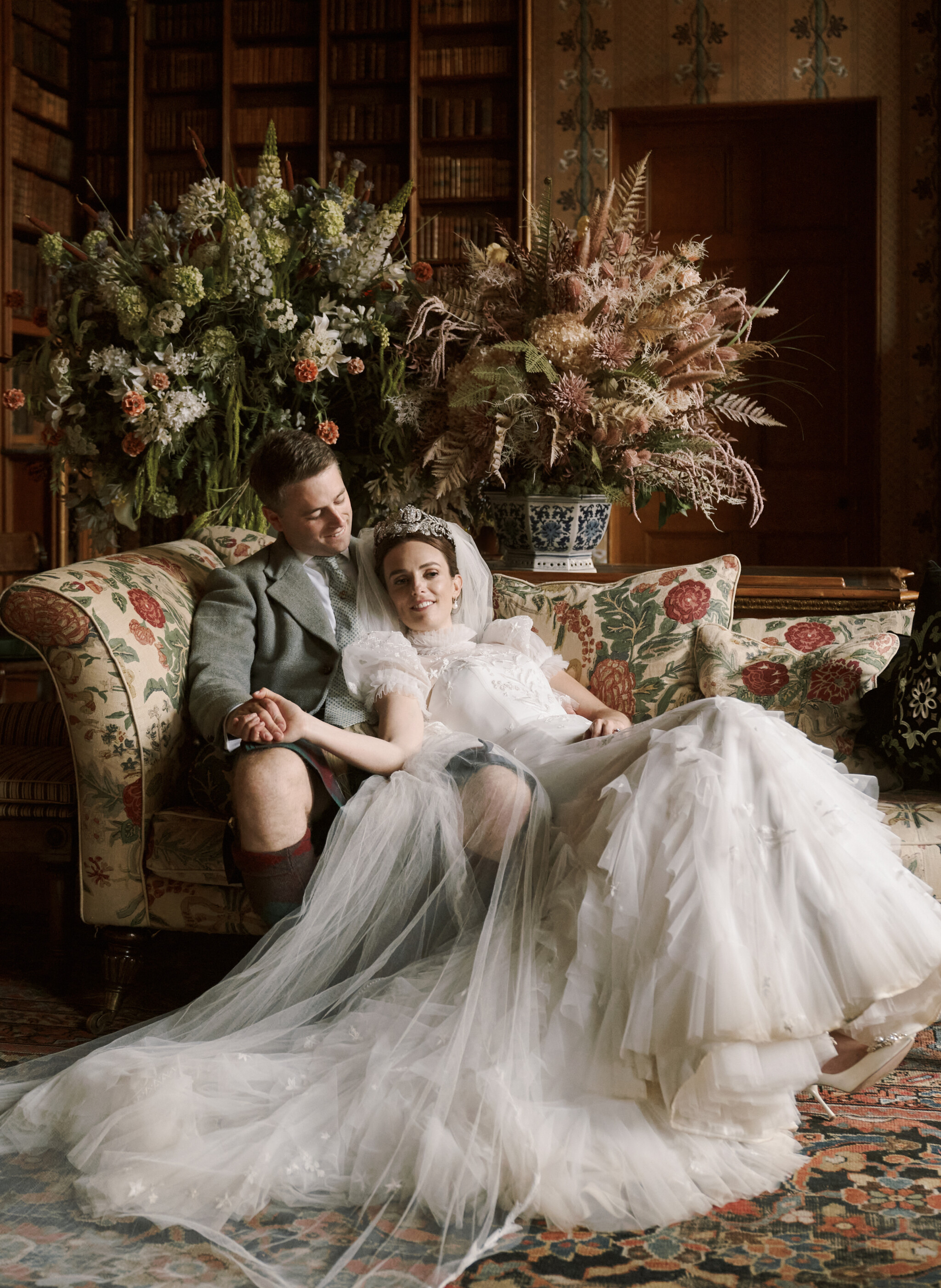 Phillipa_Lepley_Bespoke_Celestial_Puff_Sleeve_Wedding_Dress_Lady_Violet_Manners_Viscountess_Garnock_Wedding_At_ Belvoir_Castle