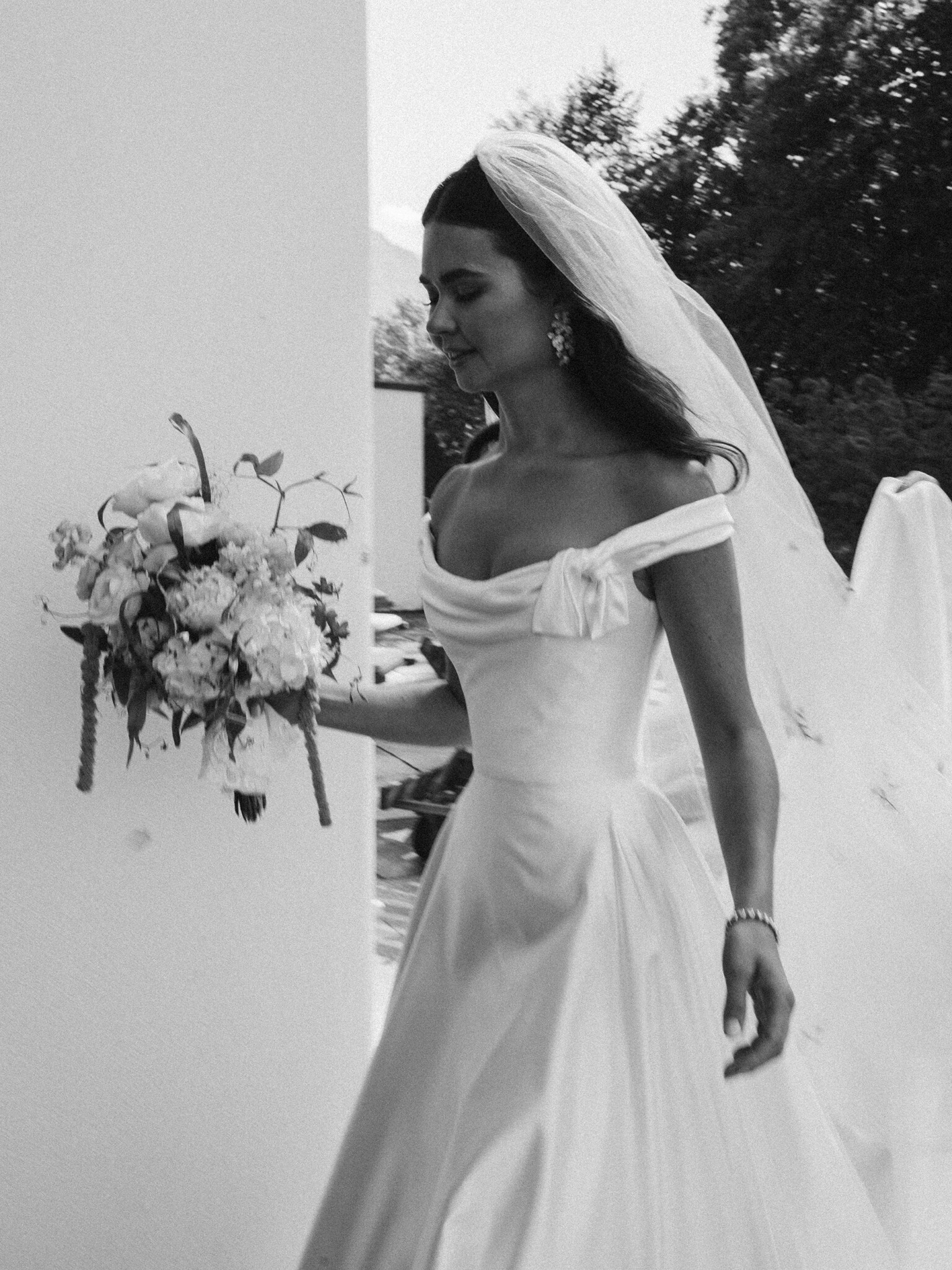 Phillipa Lepley bride Paulina Couture Italian Duchess Satin Wedding Dress Off The Shoulder Vienna Decollette Bow