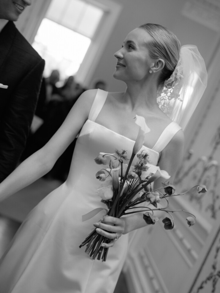 Phillipa Lepley Bride Sky Jessica Watteau Couture Duchess Satin Wedding Dress With Removable Watteau Train Victoria And Albert Museum Wedding London